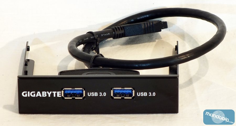 Puertos frontales USB 3.0 para ranura de 3.5 pulgadas Gigabyte GA-Z77X-UP7