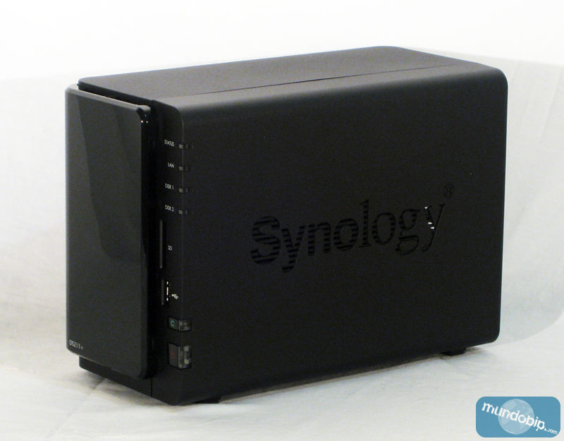 Lateral ngulo Synology DiskStation DS211+