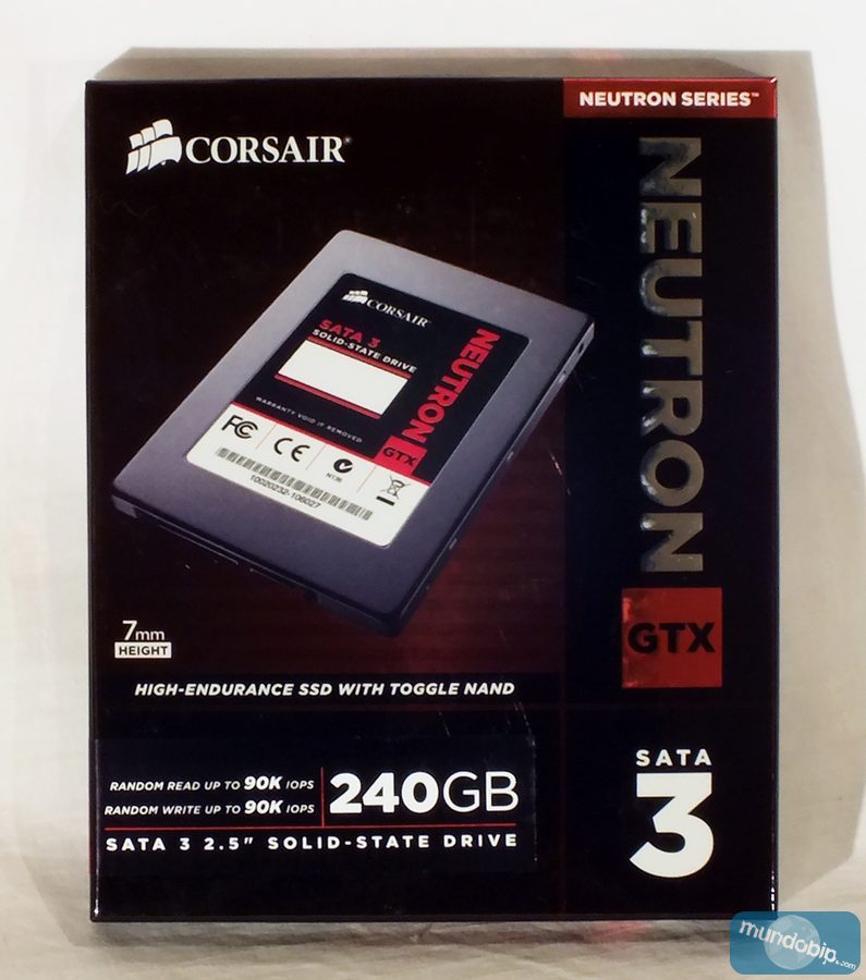 Embalaje frontal Corsair Neutron GTX 240