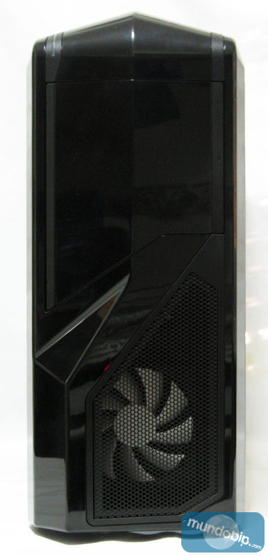 Frontal NZXT Phanom 410