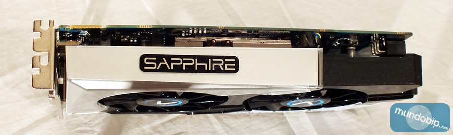 Lateral Sapphire Radeon HD 7770 Vapor-X Ghz Edition