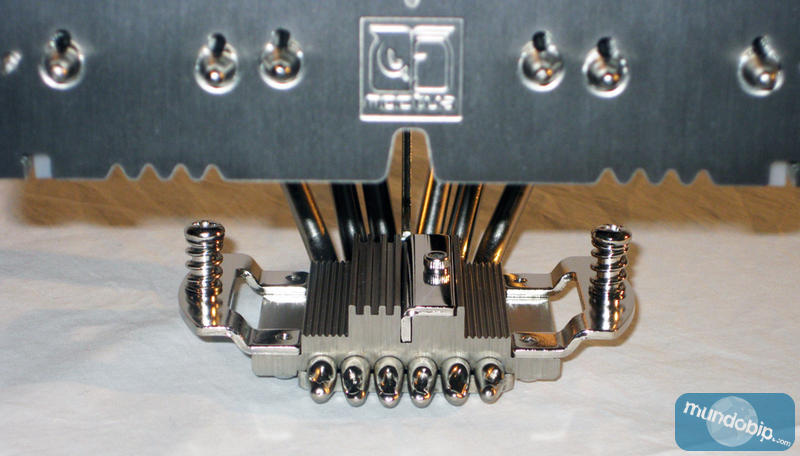 Parte superior de la base del Noctua NH-C14