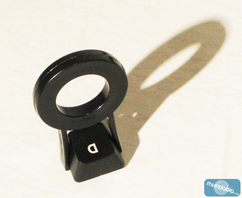 Accesorio para quitar las teclas Corsair Vengeance K60