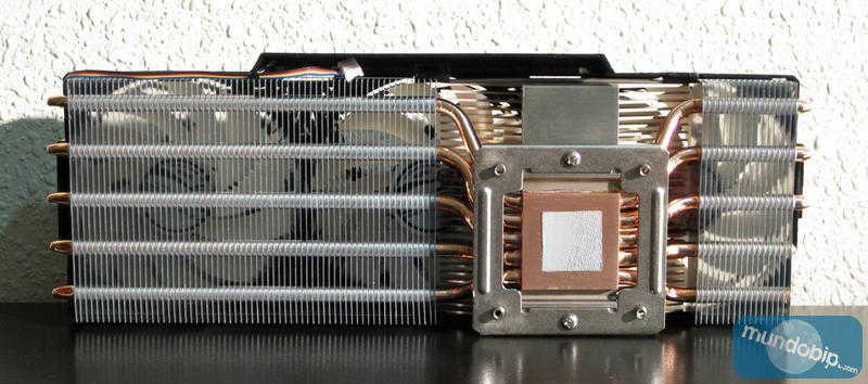 Base Arctic Cooling Accelero Xtreme Plus
