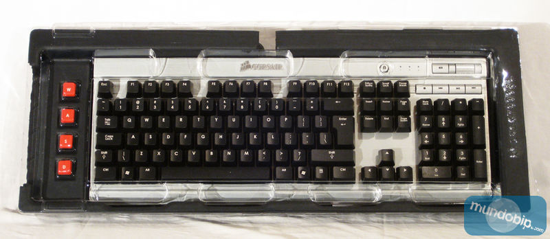Embalaje interior Corsair Vengeance K60