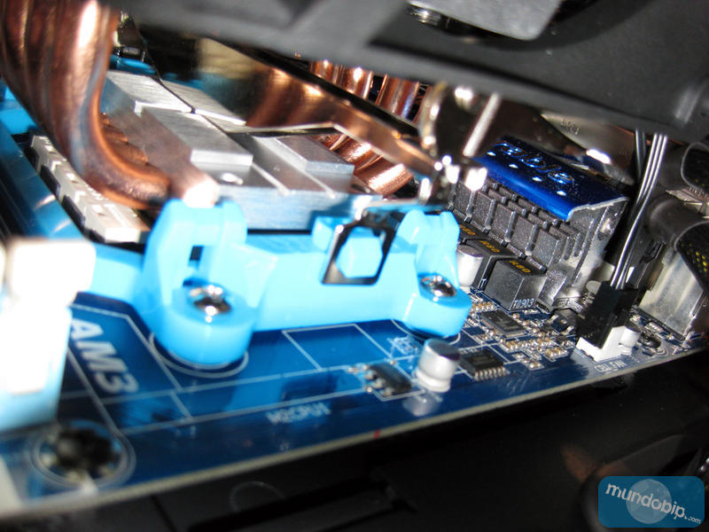 Instalacin Corsair A70