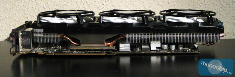 Lateral tarjeta 2 Arctic Cooling Accelero Xtreme Plus