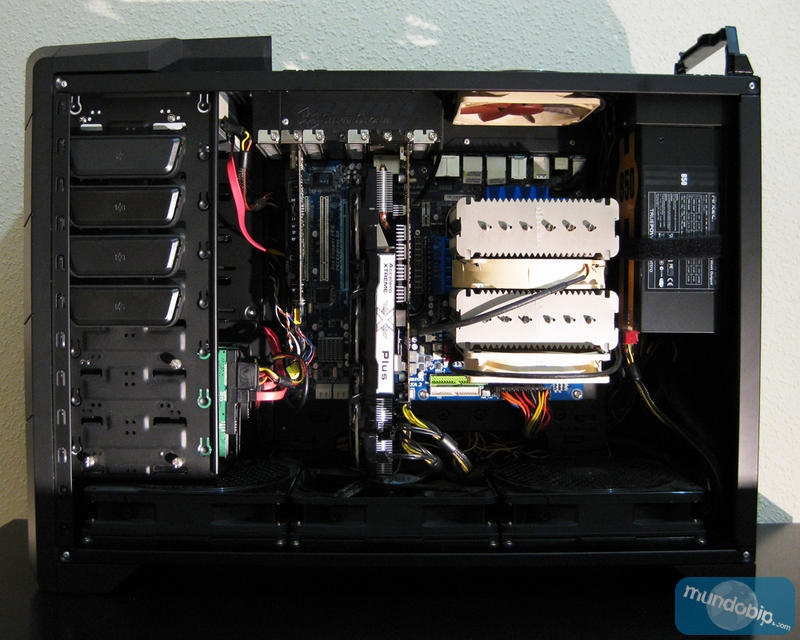 Arctic Cooling Accelero Xtreme Plus en chasis