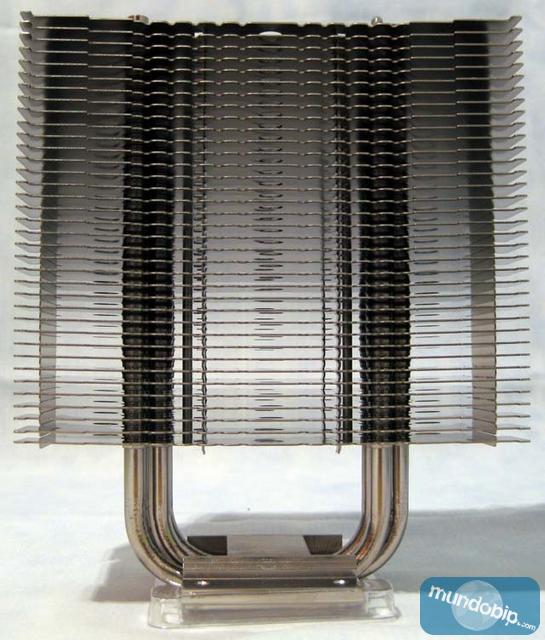 Disipador Noctua NH U12P SE2 vista frontal