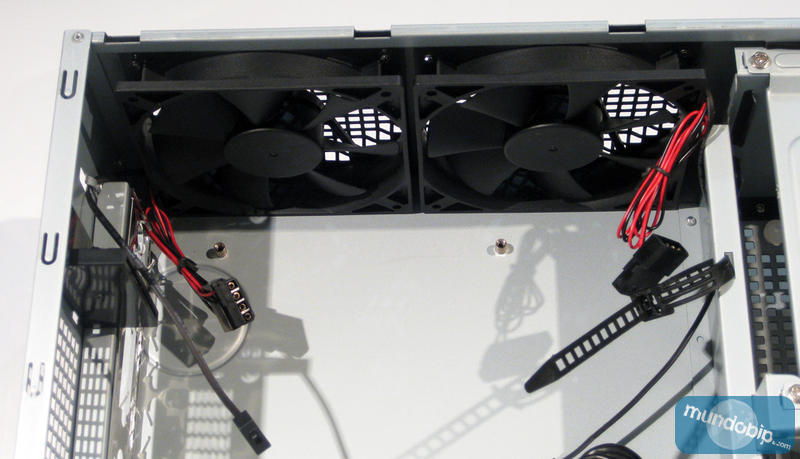 Ventiladores 120mm Antec Fusion Remote Black